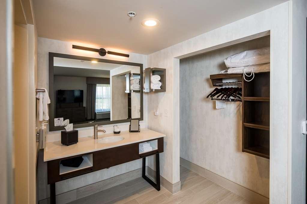 Hampton Inn & Suites Dobson Bilik gambar