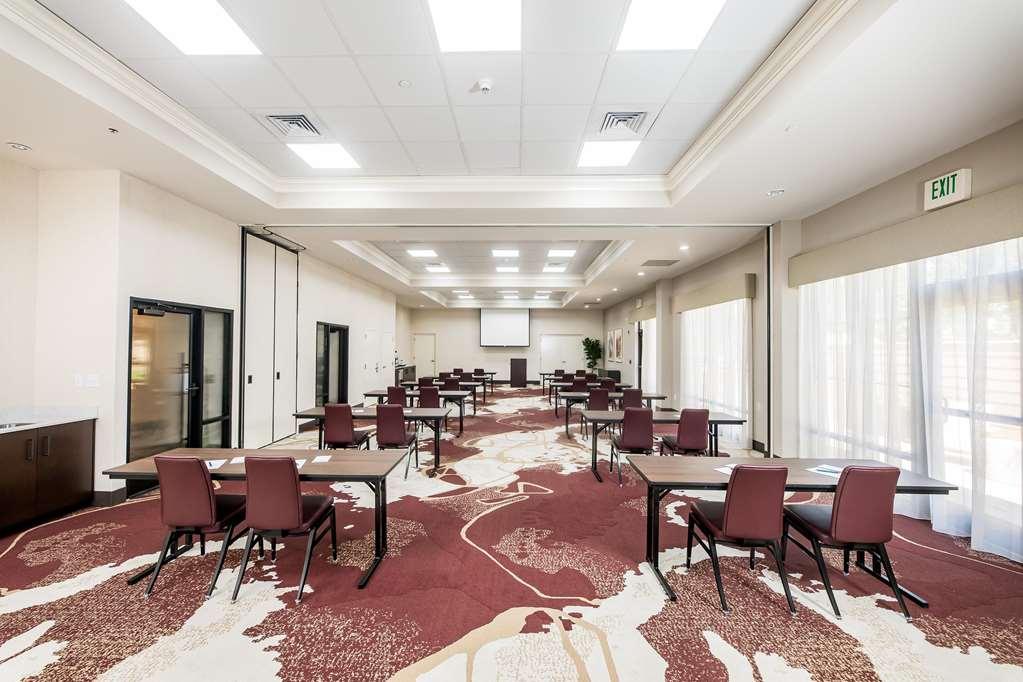 Hampton Inn & Suites Dobson Kemudahan gambar