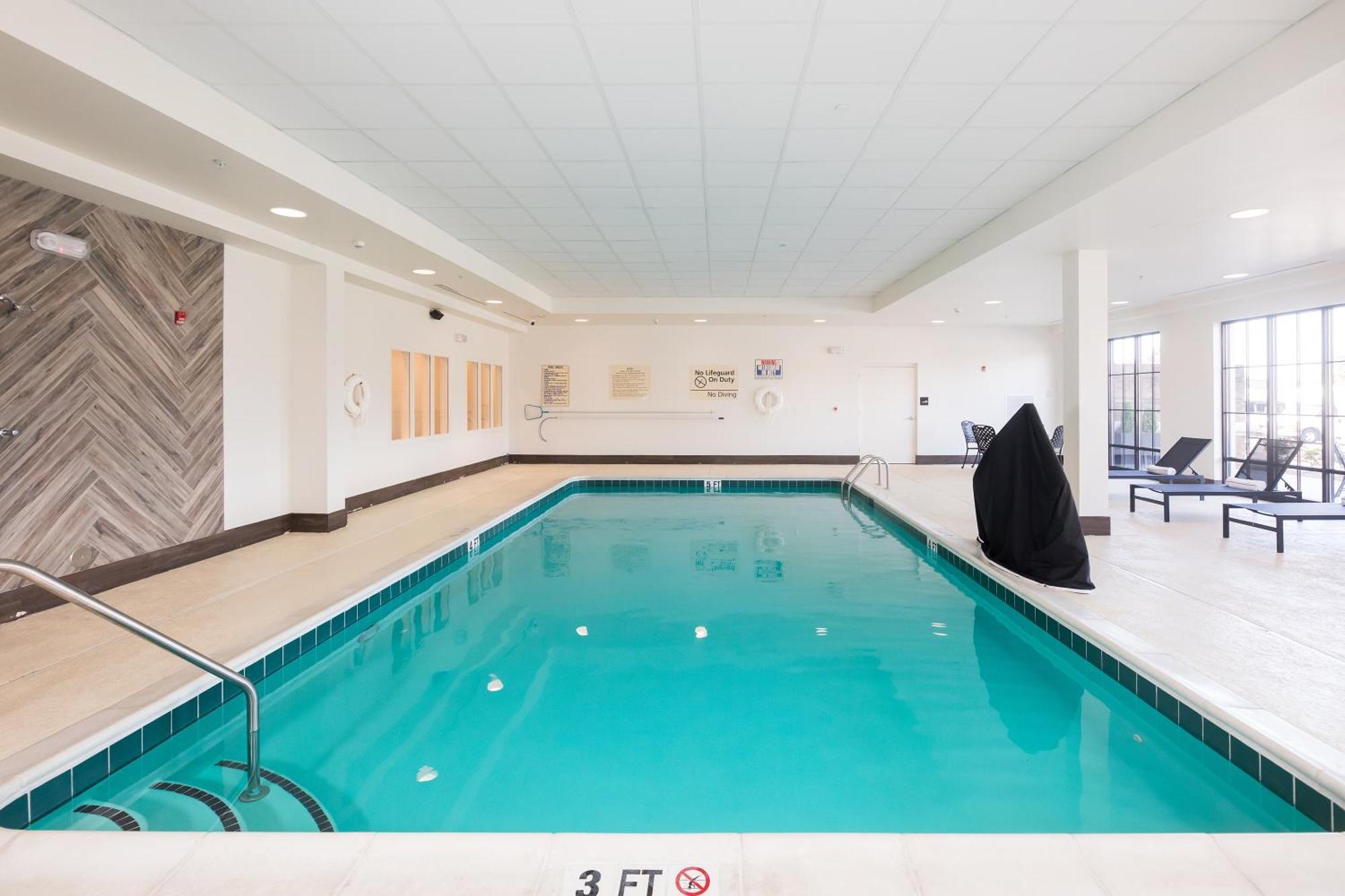 Hampton Inn & Suites Dobson Luaran gambar